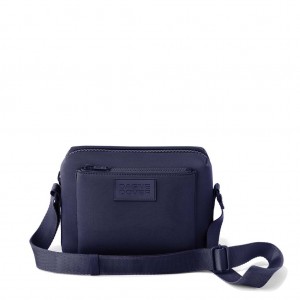 Storm Dagne Dover Micah Neoprene Crossbody Bags | VEGC19547